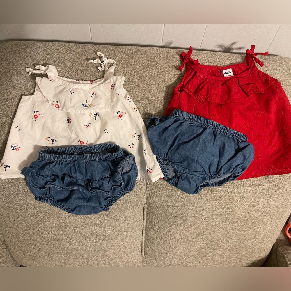 Two Baby girls outfits (4 pieces)